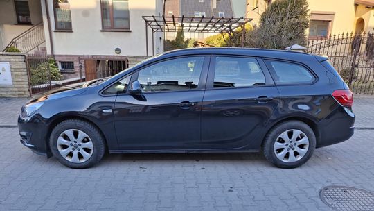 Sprzedam OPLA ASTRĘ