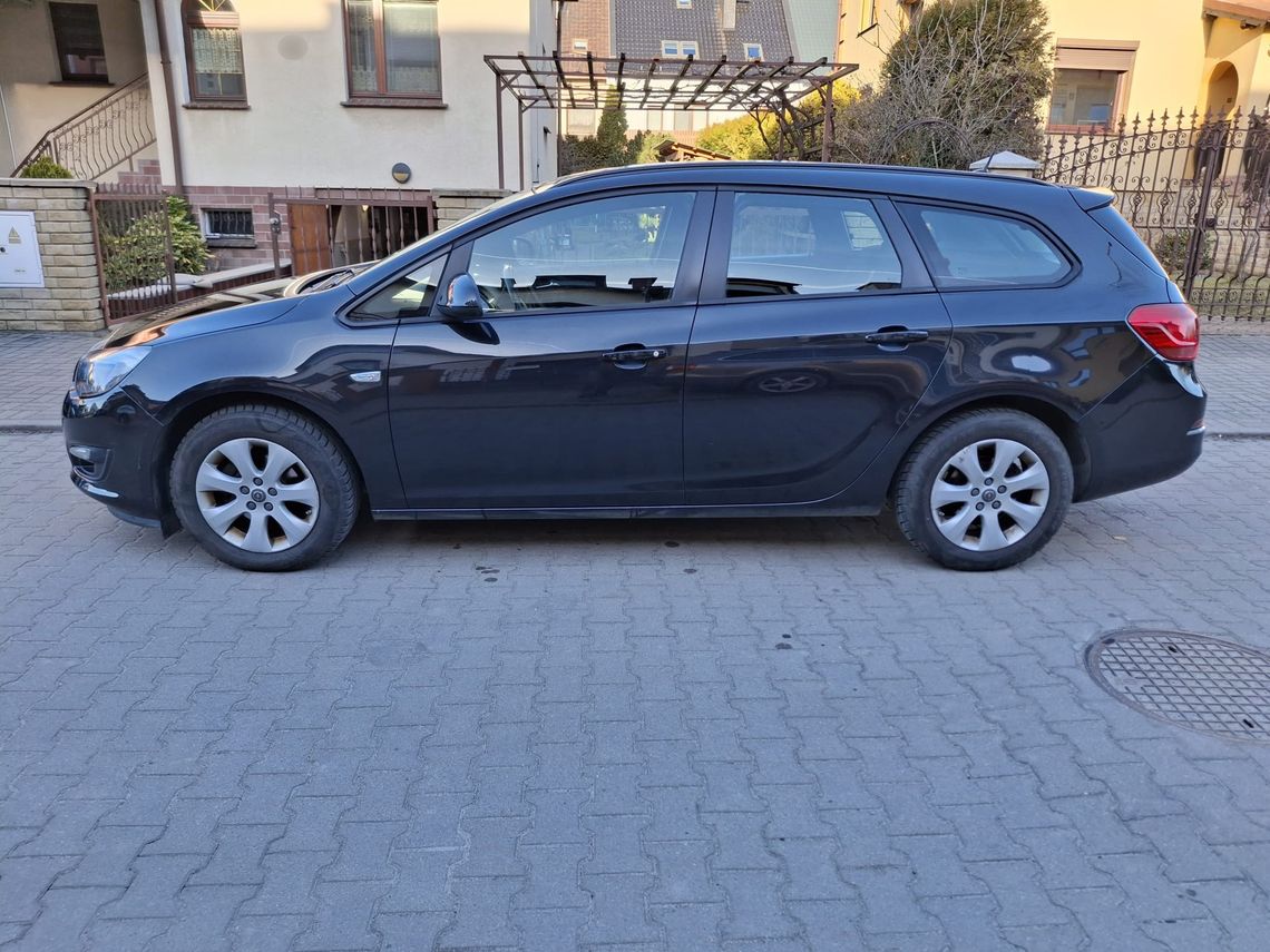 Sprzedam OPLA ASTRĘ