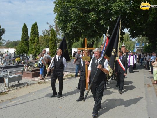 Tośka żegnały tłumy. ZDJĘCIA