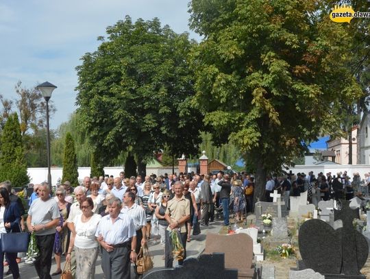 Tośka żegnały tłumy. ZDJĘCIA