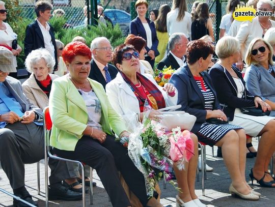 Szkolna podróż w czasie i wymarzony sztandar