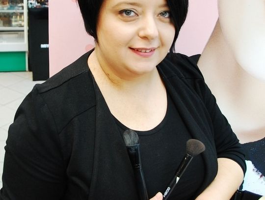 Anna Mucha radzi, jak zrobić perfekcyjny makijaż