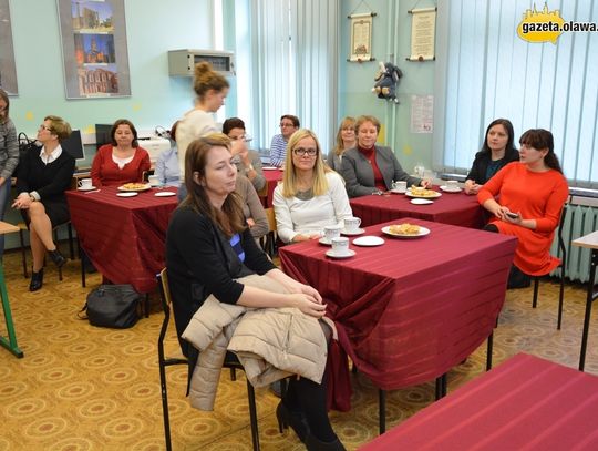 Stworzą bibliotekę marzeń. Trwa kiermasz świąteczny