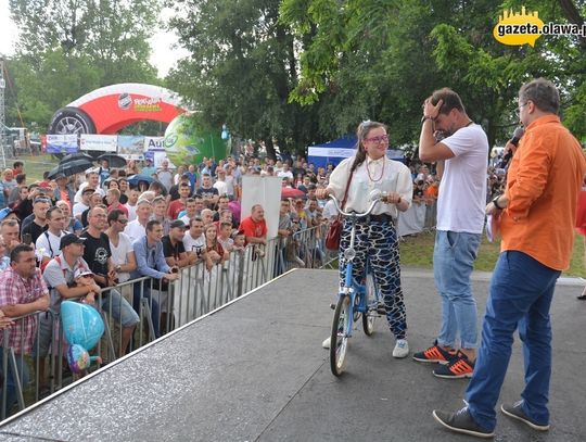 Beata wygrała syrenkę! Królowa szos ma już właścicielkę! VIDEO i ZDJĘCIA