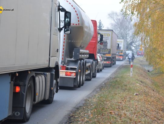 Tylko dla cierpliwych. Objazdy, korki, nowe znaki...