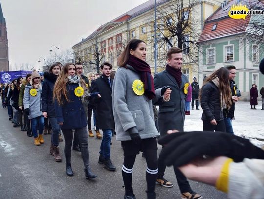 Krokiem poloneza do matury. ZDJĘCIA