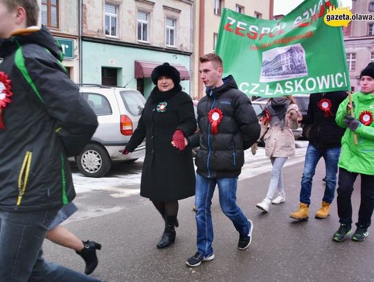 Krokiem poloneza do matury. ZDJĘCIA