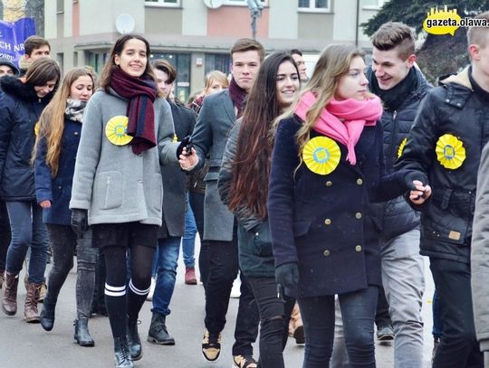 Krokiem poloneza do matury. ZDJĘCIA