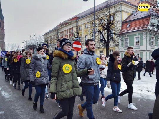 Krokiem poloneza do matury. ZDJĘCIA