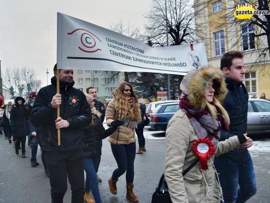 Krokiem poloneza do matury. ZDJĘCIA