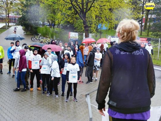 Ulewa nie przeszkodziła, pobiegli do matury. ZDJĘCIA