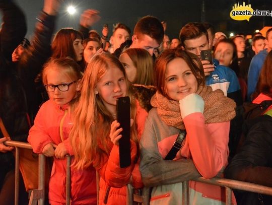 Sportowy początek i gorący finał . ZDJĘCIA