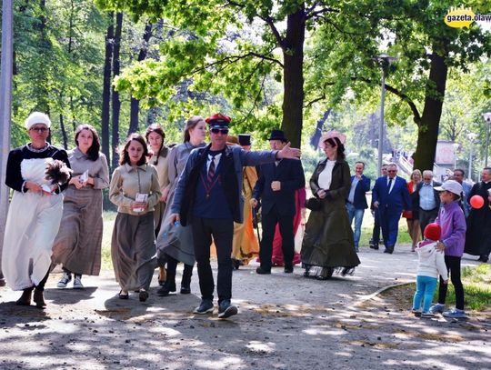 Historyczna chwila, podróż w czasie i sporo atrakcji