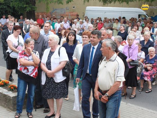 Święty Józef odrodził się z płomieni. ZDJĘCIA i VIDEO