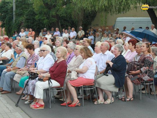 Święty Józef odrodził się z płomieni. ZDJĘCIA i VIDEO