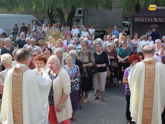 Święty Józef odrodził się z płomieni. ZDJĘCIA i VIDEO