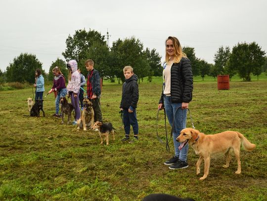 Pogoda pod psem, ale super atmosfera czyli "Piknik z psiakiem"