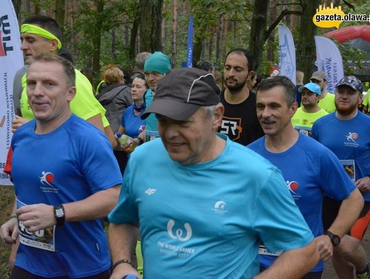 Las, błoto i tłumy biegaczy
