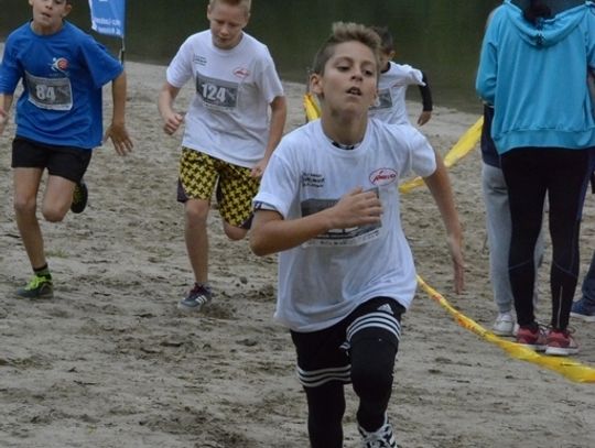 Las, błoto i tłumy biegaczy