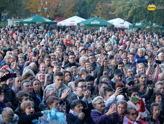 Szaleli słuchając Zenka Martyniuka. VIDEO