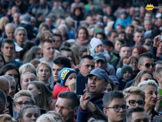 Szaleli słuchając Zenka Martyniuka. VIDEO