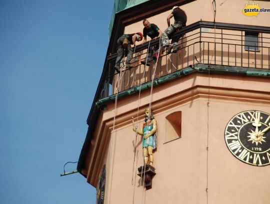 Król i Śmierć znów na wieży. Alpiniści w akcji!