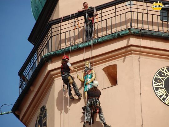 Król i Śmierć znów na wieży. Alpiniści w akcji!