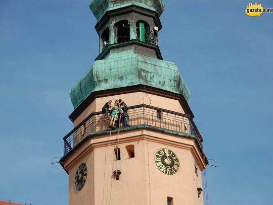 Król i Śmierć znów na wieży. Alpiniści w akcji!