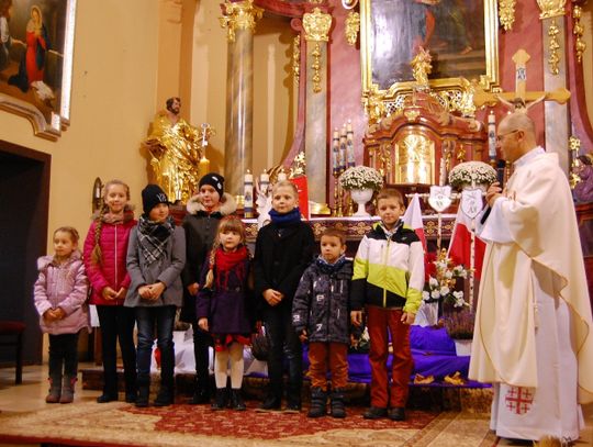 Uroczyście i patriotycznie w Domaniowie Uroczyście i patriotycznie w Domaniowie