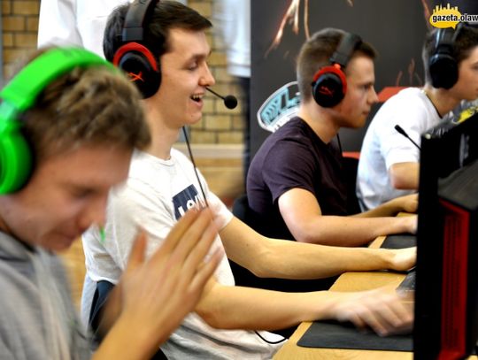 Rywalizują w wirtualnym świecie Rywalizują w wirtualnym świecie