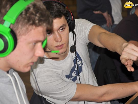 Rywalizują w wirtualnym świecie Rywalizują w wirtualnym świecie