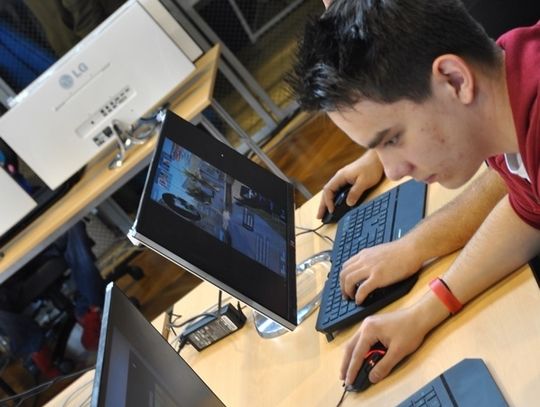 Rywalizują w wirtualnym świecie Rywalizują w wirtualnym świecie