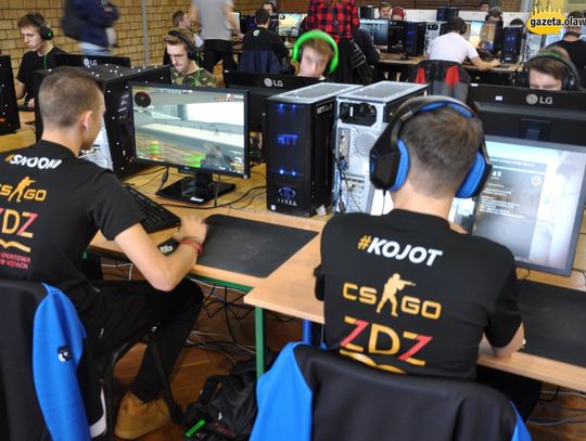 Rywalizują w wirtualnym świecie Rywalizują w wirtualnym świecie