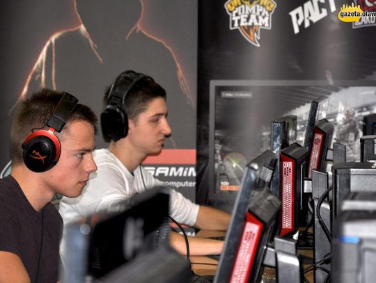 Rywalizują w wirtualnym świecie Rywalizują w wirtualnym świecie