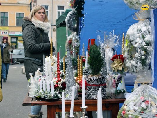 Świątecznie w Rynku. Trwa jarmark. VIDEO, ZDJĘCIA