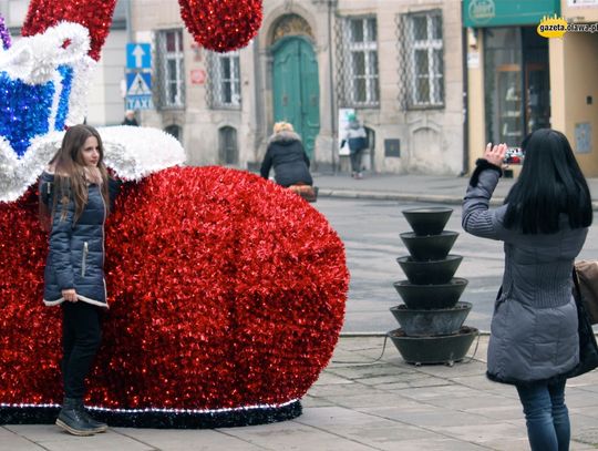 Świątecznie w Rynku. Trwa jarmark. VIDEO, ZDJĘCIA