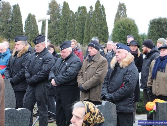 Pożegnali Janusza Sławika - pilota, policjanta, przyjaciela