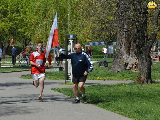 Z patriotycznym akcentem - pobiegli do matury!