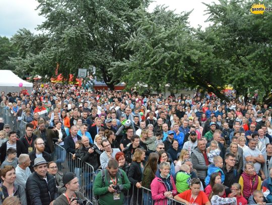 Samochód-łódka i nagroda główna dla wolontariuszki. VIDEO!