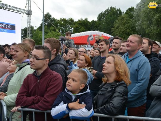 Samochód-łódka i nagroda główna dla wolontariuszki. VIDEO!