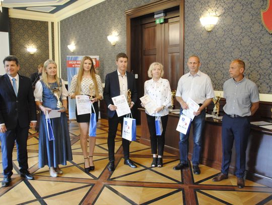 W &quot;Lumnarze&quot; jak na Zachodzie - bez zmian. ZDJĘCIA