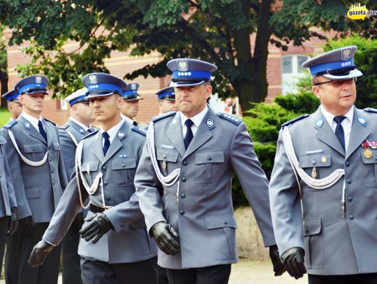 Mundur to prestiż i wielki obowiązek. Kto awansował, a kto dostał nagrodę?