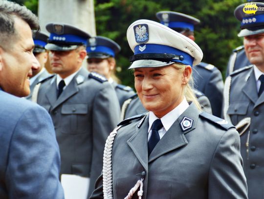 Mundur to prestiż i wielki obowiązek. Kto awansował, a kto dostał nagrodę?