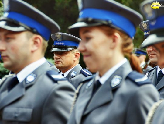 Mundur to prestiż i wielki obowiązek. Kto awansował, a kto dostał nagrodę?