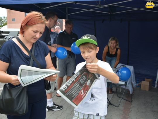 Broń, samochody wojskowe i grochówka. Tak było w Jelczu-Laskowicach