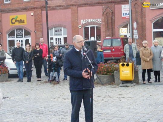 Tanecznym krokiem w stulecie