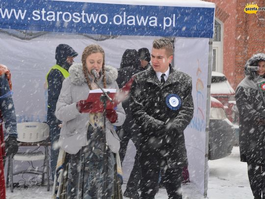 Takiego poloneza jeszcze nie było! Jak z "Krainy lodu"