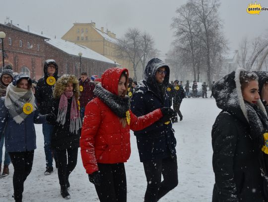 Takiego poloneza jeszcze nie było! Jak z "Krainy lodu"