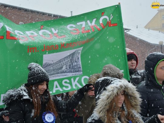 Takiego poloneza jeszcze nie było! Jak z "Krainy lodu"