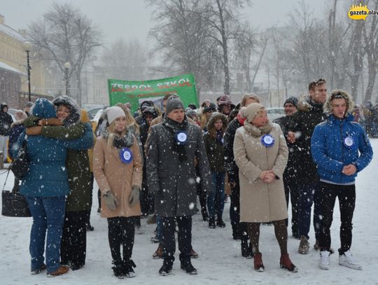 Takiego poloneza jeszcze nie było! Jak z "Krainy lodu"